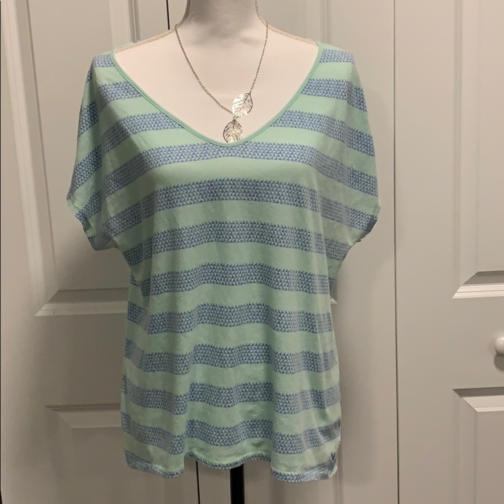 Open Cross Back American Eagle Top Size XL